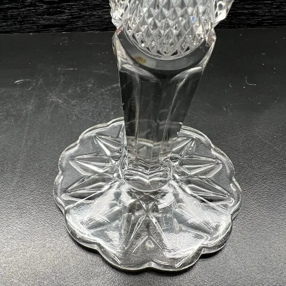 Elegant Vase/Champagne Glass-Embossed StarBurst/Flower/Diamond/Fanfold Design 8”